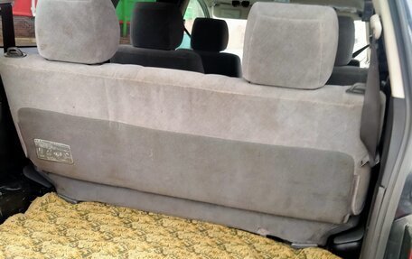 Toyota Estima III рестайлинг -2, 2003 год, 730 000 рублей, 6 фотография