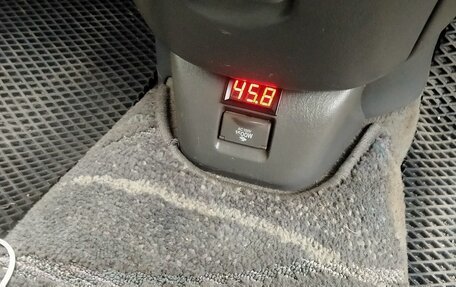 Toyota Estima III рестайлинг -2, 2003 год, 730 000 рублей, 16 фотография