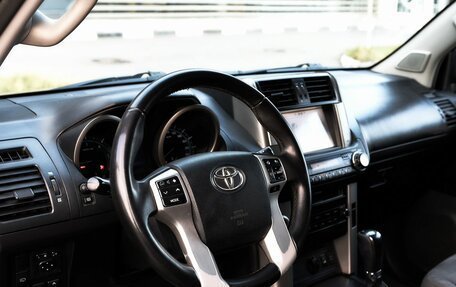 Toyota Land Cruiser Prado 150 рестайлинг 2, 2013 год, 2 148 000 рублей, 5 фотография