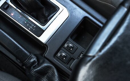 Toyota Land Cruiser Prado 150 рестайлинг 2, 2013 год, 2 148 000 рублей, 10 фотография