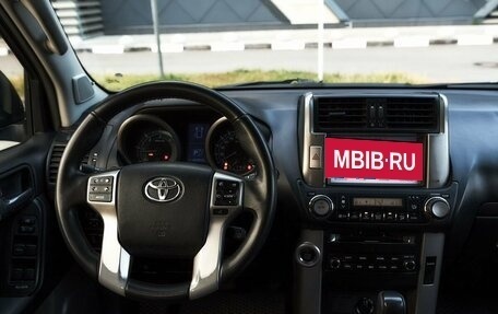 Toyota Land Cruiser Prado 150 рестайлинг 2, 2013 год, 2 148 000 рублей, 6 фотография