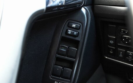 Toyota Land Cruiser Prado 150 рестайлинг 2, 2013 год, 2 148 000 рублей, 11 фотография