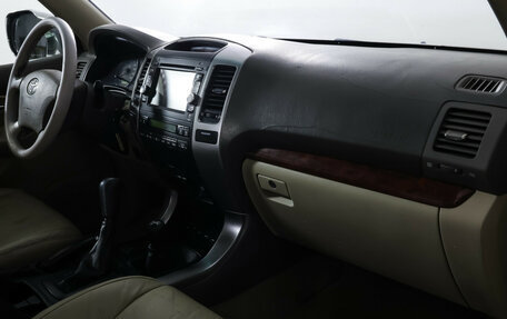 Toyota Land Cruiser Prado 120 рестайлинг, 2002 год, 1 279 000 рублей, 11 фотография