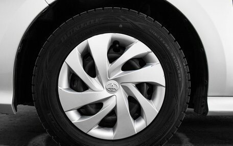 Toyota Yaris, 2021 год, 1 160 000 рублей, 19 фотография