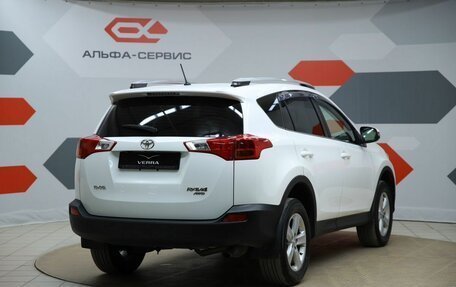Toyota RAV4, 2013 год, 1 790 000 рублей, 5 фотография