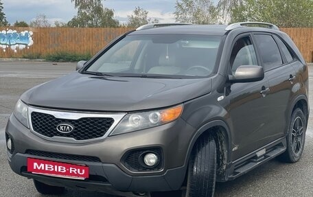 KIA Sorento II рестайлинг, 2010 год, 1 100 000 рублей, 2 фотография