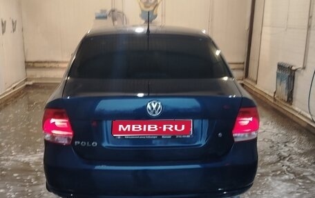 Volkswagen Polo VI (EU Market), 2013 год, 870 000 рублей, 1 фотография