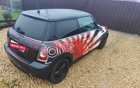 MINI Hatch, 2011 год, 850 000 рублей, 7 фотография