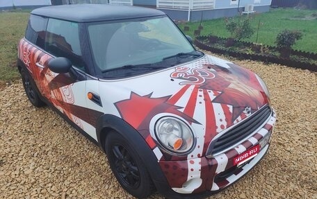 MINI Hatch, 2011 год, 850 000 рублей, 2 фотография