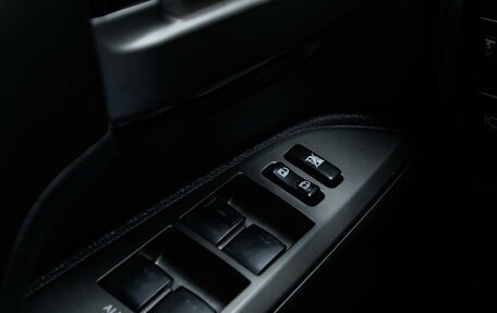 Toyota Land Cruiser 200, 2011 год, 3 189 000 рублей, 30 фотография