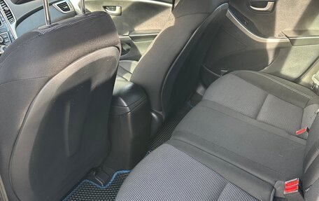 Hyundai i30 II рестайлинг, 2012 год, 870 000 рублей, 10 фотография