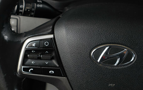 Hyundai Solaris II рестайлинг, 2018 год, 1 369 000 рублей, 11 фотография