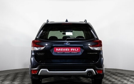 Subaru Forester, 2018 год, 3 299 000 рублей, 8 фотография