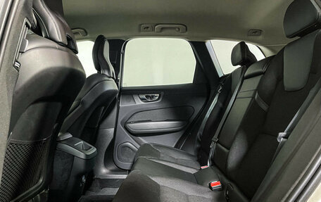 Volvo XC60 II, 2020 год, 3 997 000 рублей, 10 фотография