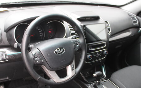 KIA Sorento II рестайлинг, 2016 год, 1 875 000 рублей, 10 фотография