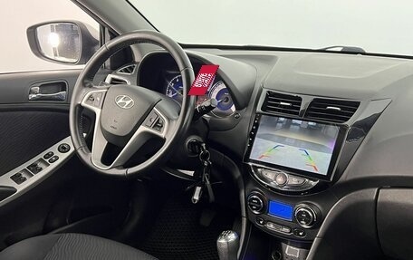 Hyundai Solaris II рестайлинг, 2013 год, 780 000 рублей, 14 фотография