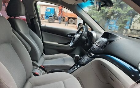 Chevrolet Orlando I, 2012 год, 960 000 рублей, 9 фотография