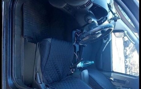 Nissan Pathfinder, 2006 год, 850 000 рублей, 2 фотография