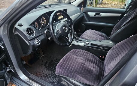 Mercedes-Benz C-Класс, 2013 год, 1 400 000 рублей, 9 фотография