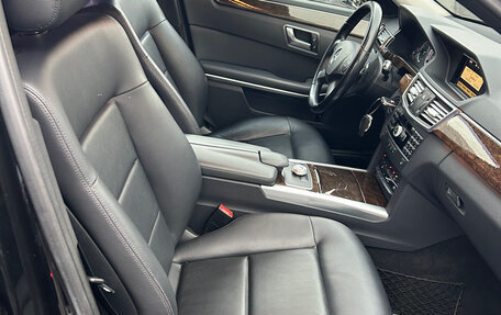 Mercedes-Benz E-Класс, 2012 год, 1 650 000 рублей, 8 фотография