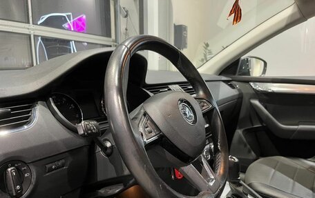 Skoda Octavia, 2017 год, 1 350 000 рублей, 10 фотография