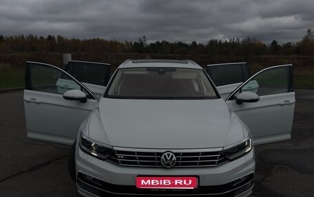 Volkswagen Passat B8 рестайлинг, 2016 год, 2 100 000 рублей, 12 фотография