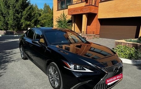 Lexus ES VII, 2021 год, 4 000 000 рублей, 3 фотография