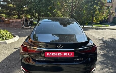 Lexus ES VII, 2021 год, 4 000 000 рублей, 6 фотография