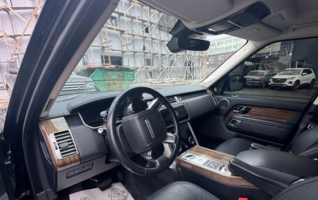 Land Rover Range Rover IV рестайлинг, 2018 год, 5 900 000 рублей, 3 фотография