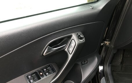 Volkswagen Polo VI (EU Market), 2014 год, 695 000 рублей, 21 фотография