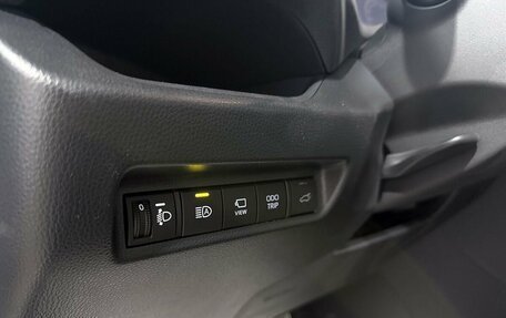 Toyota RAV4, 2025 год, 4 279 000 рублей, 22 фотография