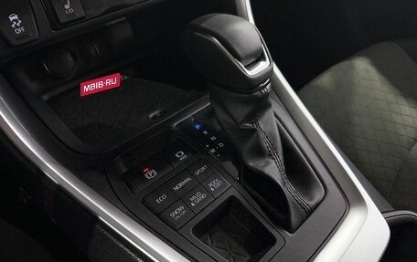 Toyota RAV4, 2025 год, 4 279 000 рублей, 19 фотография