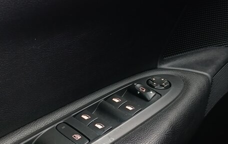 Citroen C4 II рестайлинг, 2016 год, 920 000 рублей, 30 фотография