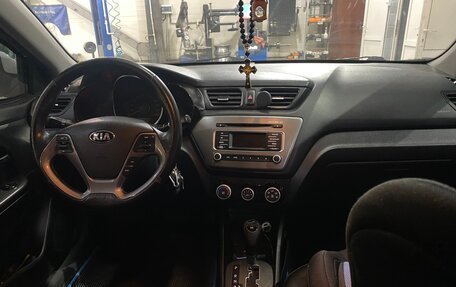 KIA Rio III рестайлинг, 2017 год, 799 999 рублей, 6 фотография