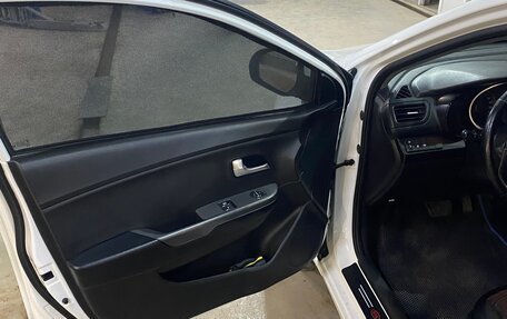 KIA Rio III рестайлинг, 2017 год, 799 999 рублей, 9 фотография