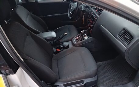 Volkswagen Jetta VI, 2015 год, 415 000 рублей, 5 фотография