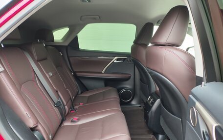 Lexus RX IV рестайлинг, 2021 год, 5 300 000 рублей, 16 фотография