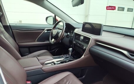 Lexus RX IV рестайлинг, 2021 год, 5 300 000 рублей, 14 фотография