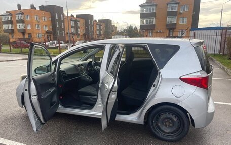 Toyota Ractis II, 2011 год, 700 000 рублей, 4 фотография