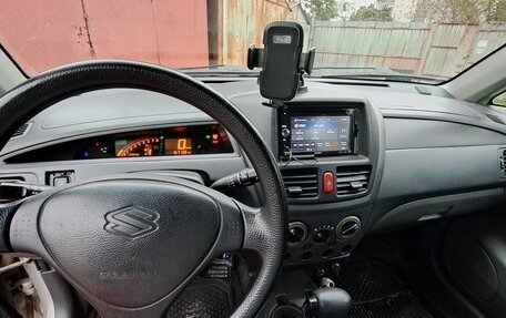 Suzuki Aerio, 2002 год, 370 000 рублей, 3 фотография