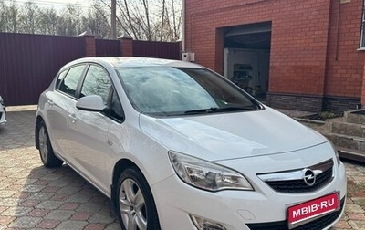 Opel Astra J, 2012 год, 650 000 рублей, 1 фотография