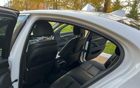 BMW 5 серия, 2013 год, 1 700 000 рублей, 12 фотография