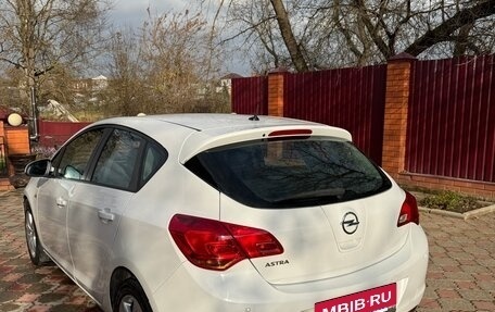 Opel Astra J, 2012 год, 650 000 рублей, 5 фотография