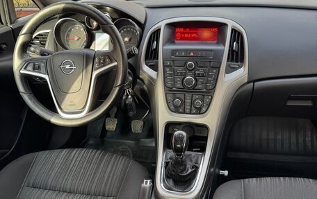 Opel Astra J, 2012 год, 650 000 рублей, 25 фотография