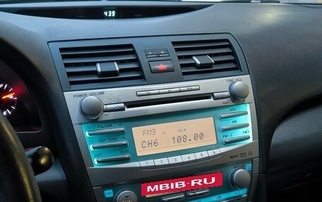 Toyota Camry, 2007 год, 980 000 рублей, 7 фотография