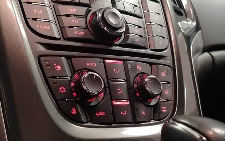 Opel Astra J, 2013 год, 818 000 рублей, 15 фотография