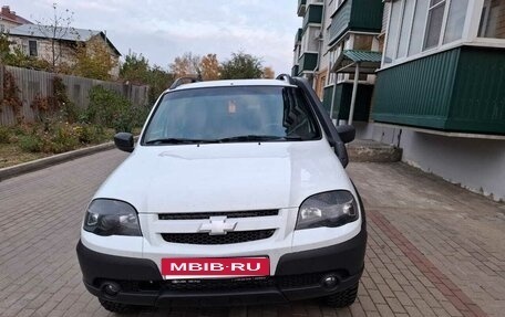 Chevrolet Niva I рестайлинг, 2019 год, 920 000 рублей, 11 фотография