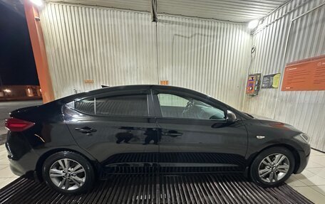 Hyundai Elantra VI рестайлинг, 2017 год, 1 480 000 рублей, 4 фотография