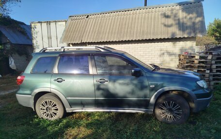 Mitsubishi Outlander III рестайлинг 3, 2006 год, 550 000 рублей, 7 фотография