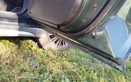 Mitsubishi Outlander III рестайлинг 3, 2006 год, 550 000 рублей, 10 фотография